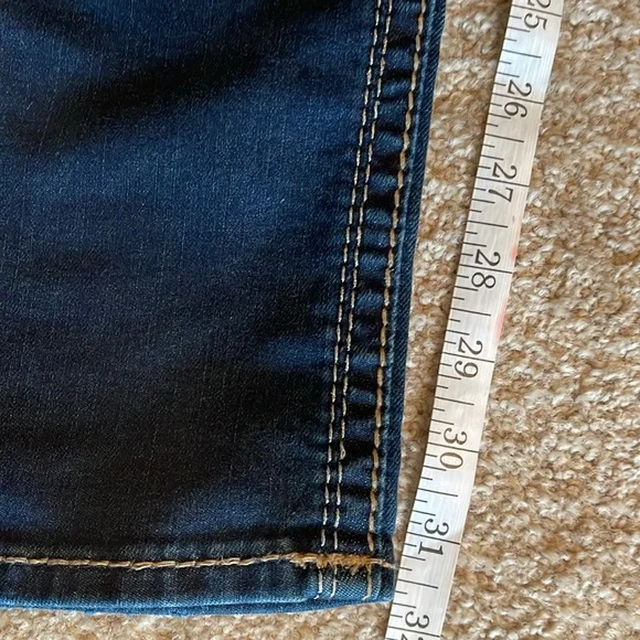 Rock Revival Easy Skinny Jeans - Picture 8 of 13